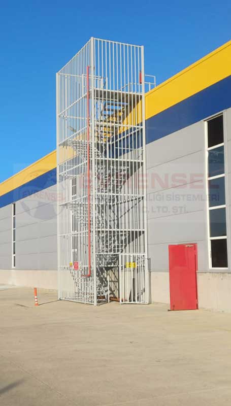 Z TİPİ YANGIN MERDİVENİ